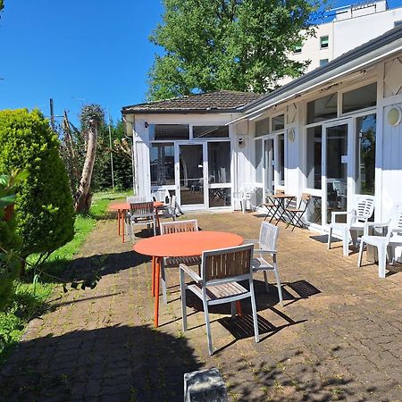 Escale Kennedy Hotel Mérignac Exterior foto