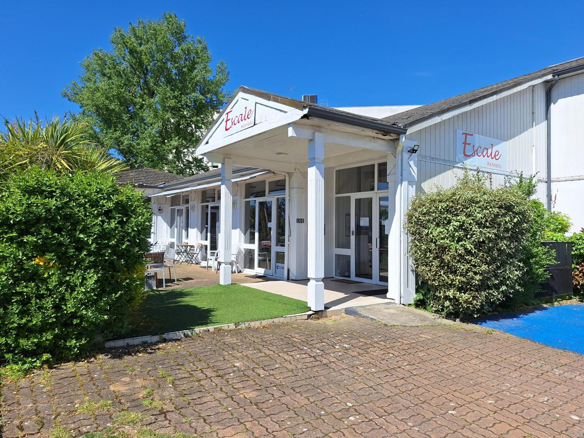 Escale Kennedy Hotel Mérignac Exterior foto